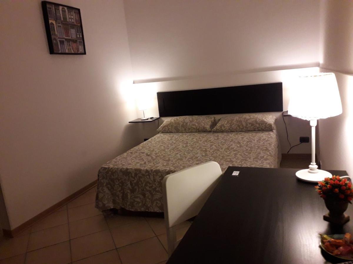 Fontanarossa Airport Home Catania-Fontanarossai nemzetközi repülőtér Kültér fotó